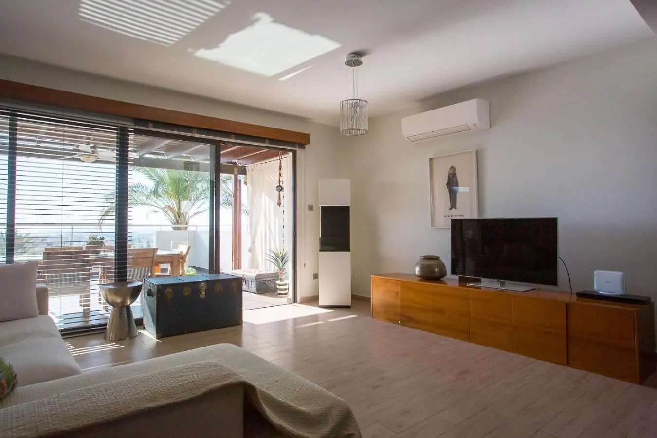 Penthouse Duplex Overlooking The Mediterranean Larnaca